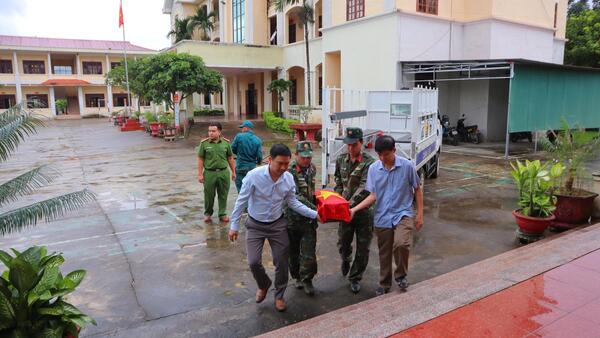 Từ nguồn tin Nhân dân cung cấp, xã Đăk Pék tiếp tục quy tập thêm 1 hài cốt liệt sĩ