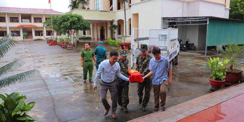 Từ nguồn tin Nhân dân cung cấp, xã Đăk Pék tiếp tục quy tập thêm 1 hài cốt liệt sĩ